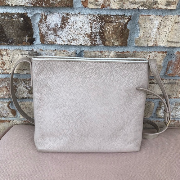 Kate Spade Pebble Leather Light Flesh Adjustable Strap Crossbody Bag 9”x10”x2” - Picture 5 of 16
